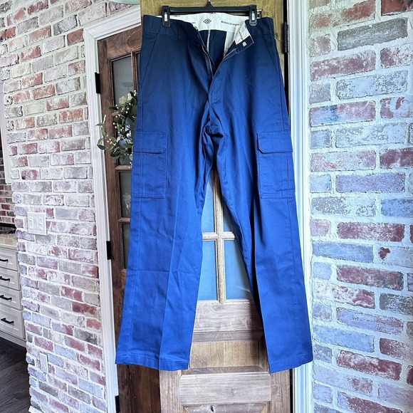 Dickies Men's Relaxed Fit Straight Leg Cargo Pants - Navy - 34x34-‎ NWOT - Picture 1 of 8